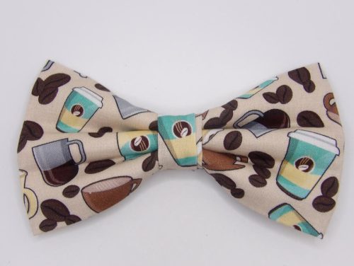 Coffee Lover Bow tie, Coffee Beans & Cups on Tan, Pre-tied Bow